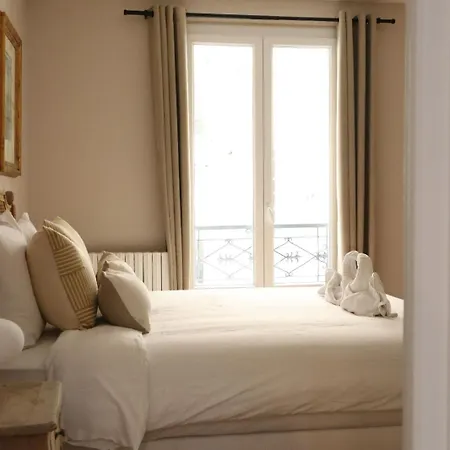 Parisian Charm 1-bedroom Near Les Invalides * Parigi