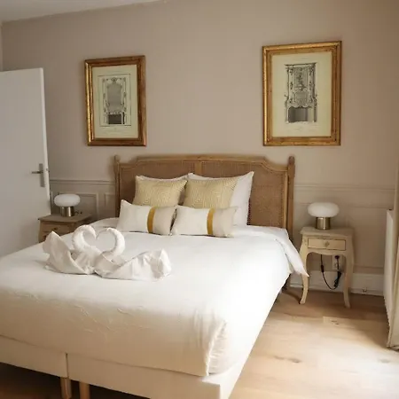 Appartamento Parisian Charm 1-bedroom Near Les Invalides