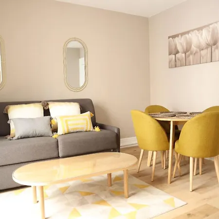 Parisian Charm 1-bedroom Near Les Invalides Paris