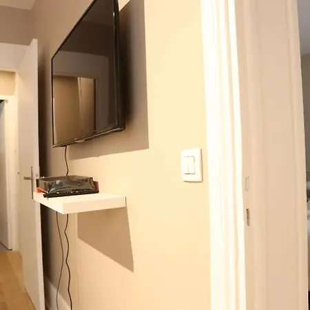 Parisian Charm 1-bedroom Near Les Invalides
